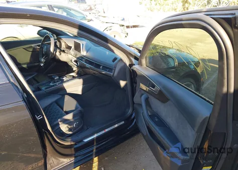 2018 Audi S4 3.0T Premium Plus z USA, uszkodzony, nr VIN WAUC4AF48JA200991